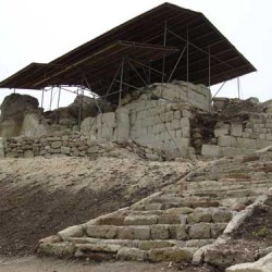 renovating the Tomb of Orpheus at Tatul